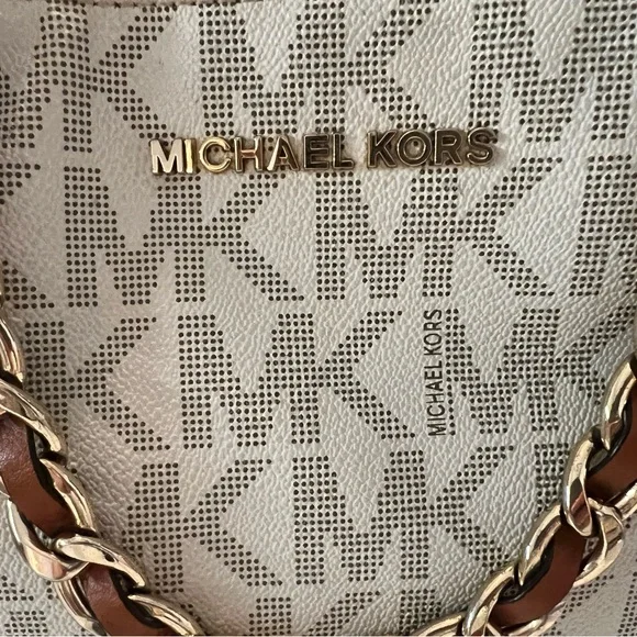 Michael Kors large Harper East West Signature Tote Handbag - LIKE NEW! - Picture 3 of 16